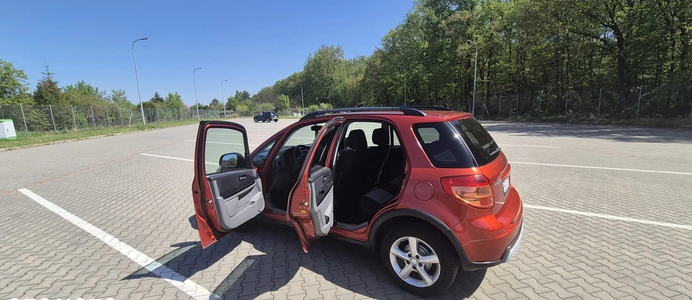 Suzuki SX4 cena 21700 przebieg: 245025, rok produkcji 2008 z Gliwice małe 121